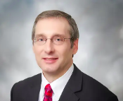 Headshot of Roger McEowen