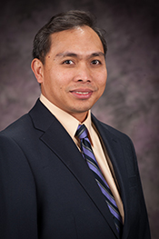 headshot of Biological and Agricultural Systems Irrigation Engineer Jonathan Aguilar